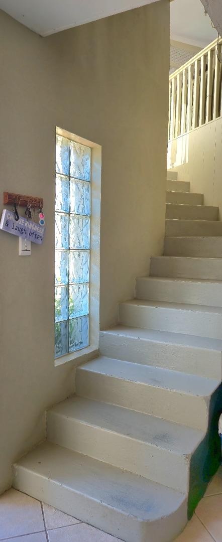 4 Bedroom Property for Sale in Franskraal Western Cape